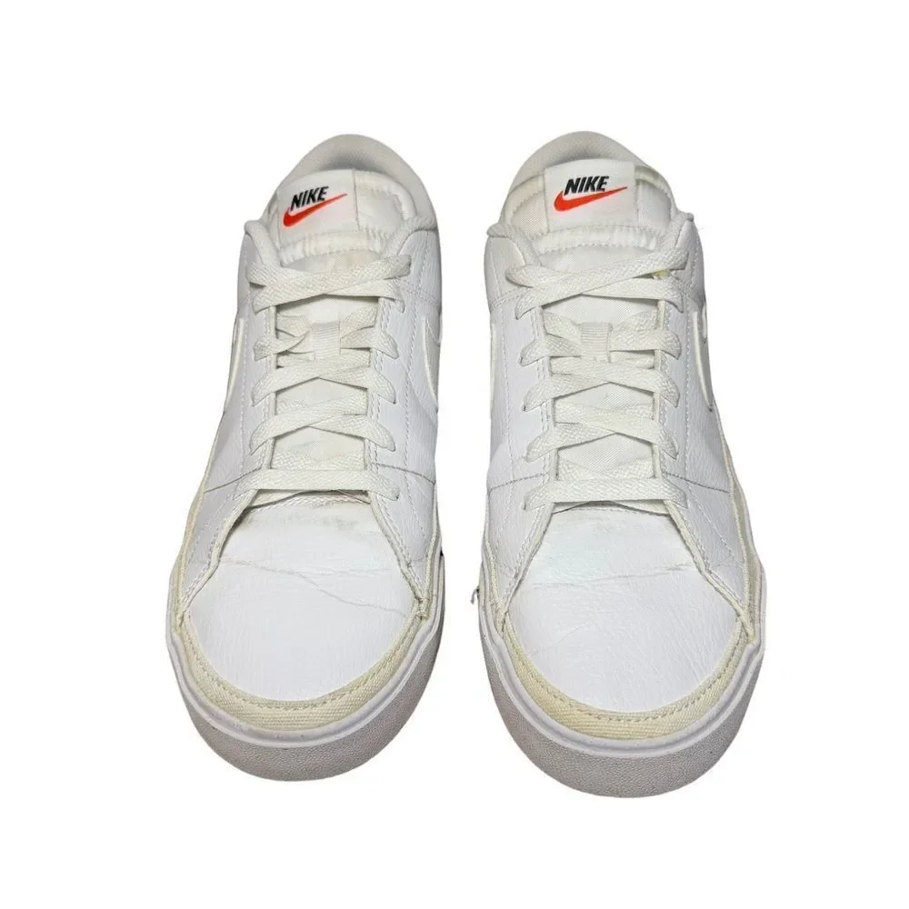 Nike men’s White and Gray Casual Sneakers size 10.5